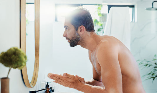 シェービングオイルとジェルの選び方｜肌質別の最適な製品ガイド